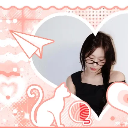 Behind-the-scenes cut of Chaeryeong (ITZY)