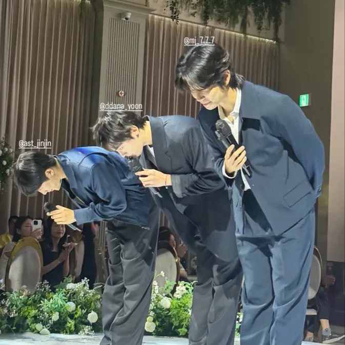 Momen yang diabadikan oleh penggemar ASTRO
