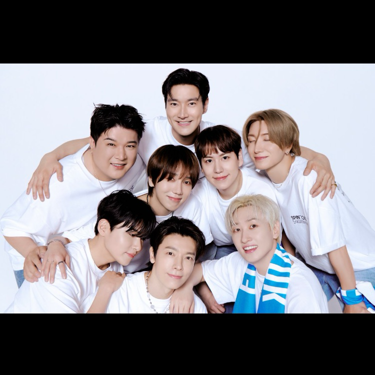 Foto aktivitas terbaru Super Junior