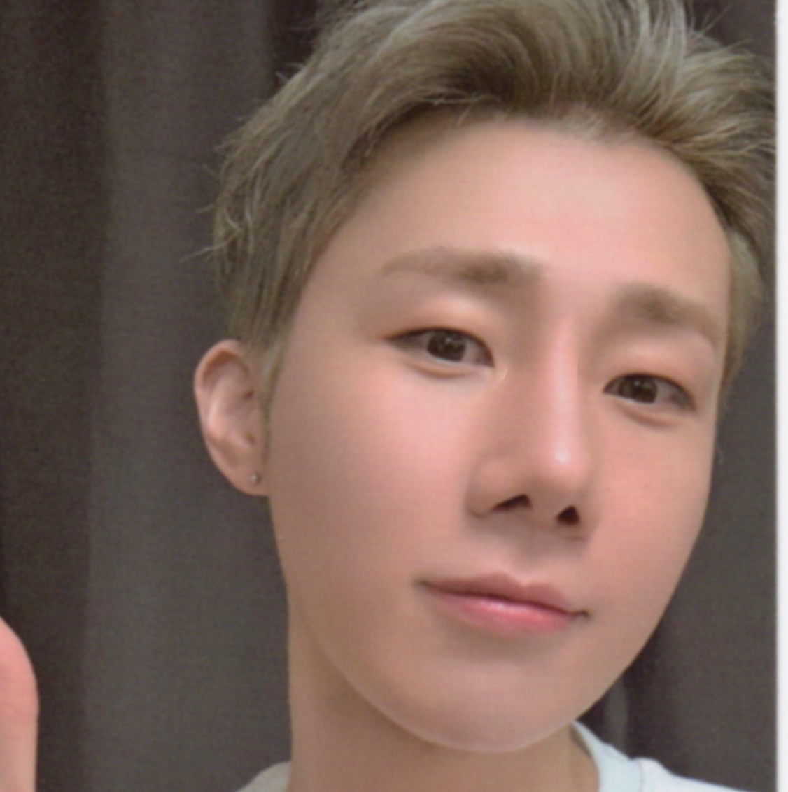 A moment captured by Sungkyu (INFINITE)'s fan