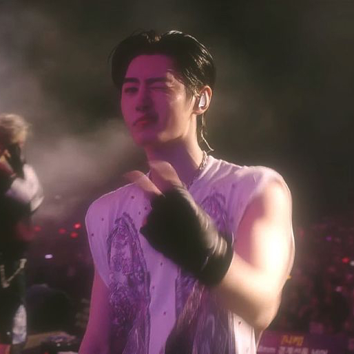 成訓 (ENHYPEN)的幕後花絮