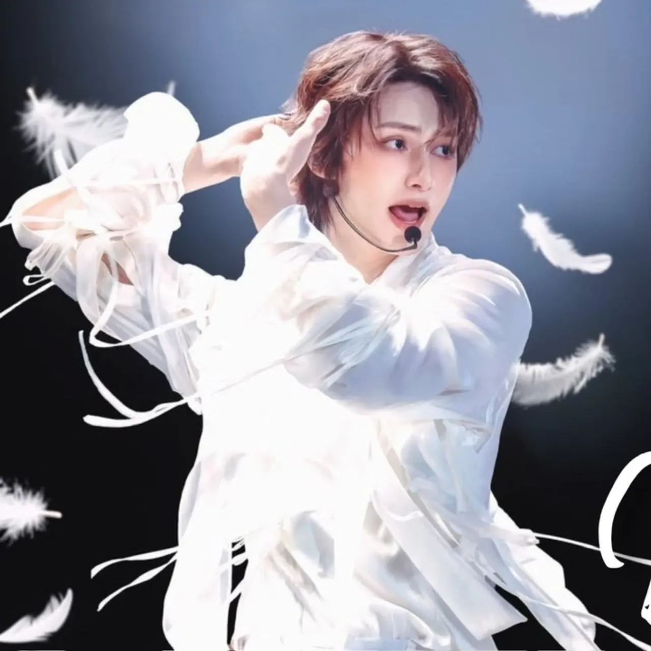 Latest photo of Jun (SEVENTEEN)