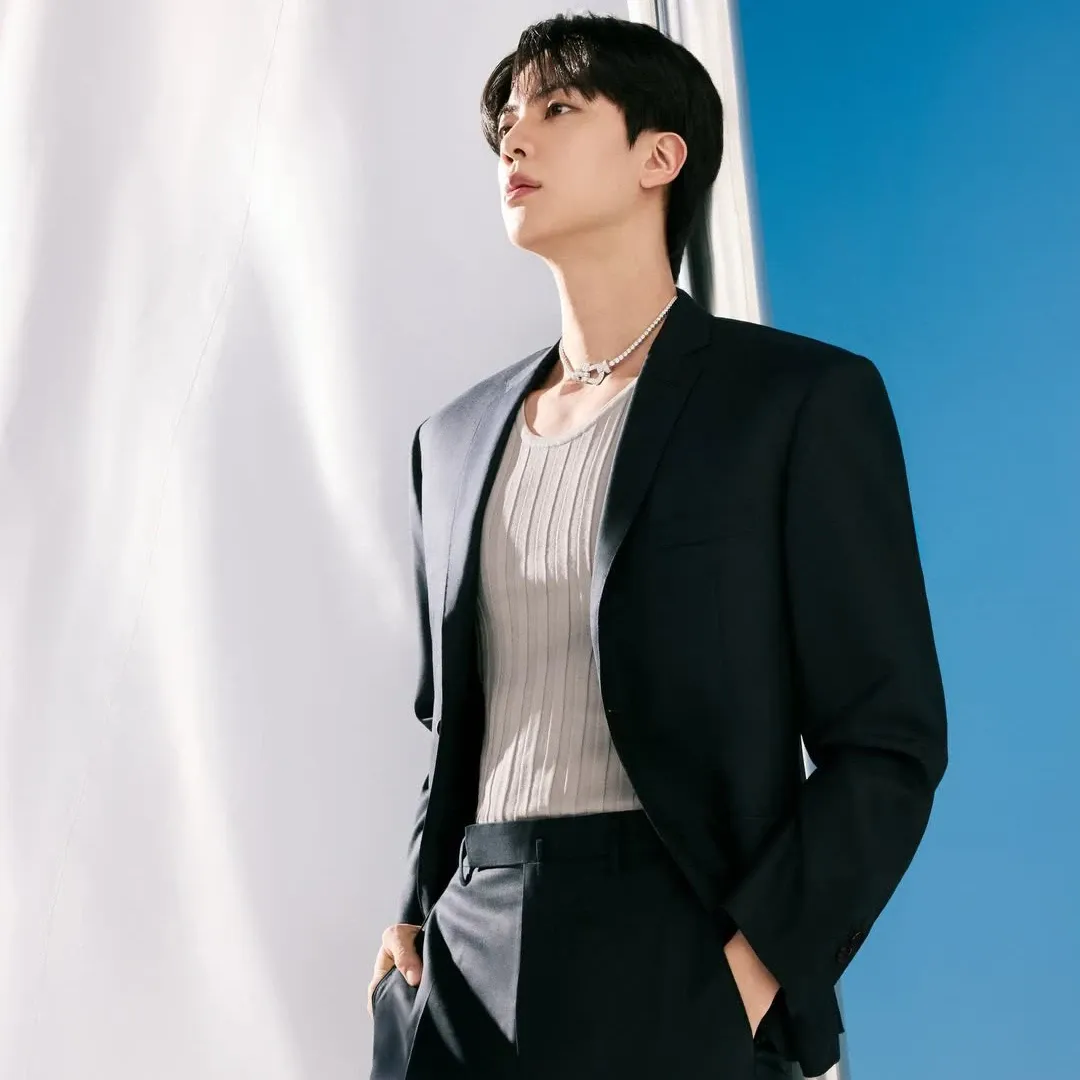 Potret di balik layar Jin (BTS)