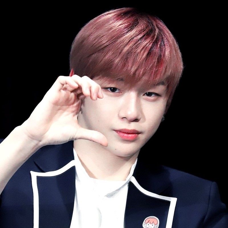 강다니엘의 최신 사진