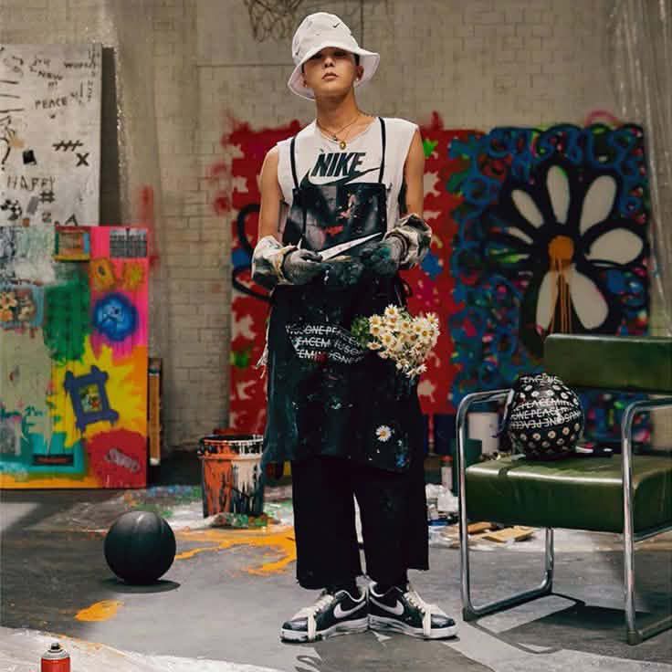 A moment captured by G-DRAGON (BIGBANG)'s fan