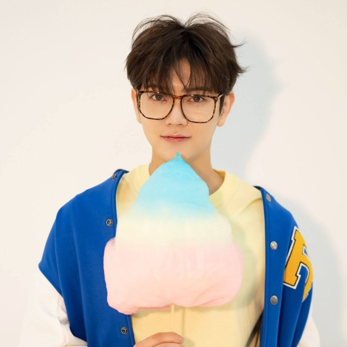 Latest photo of REN
