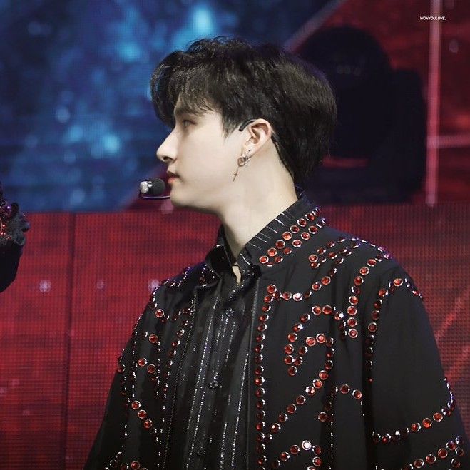 Momen yang diabadikan oleh penggemar MONSTA X