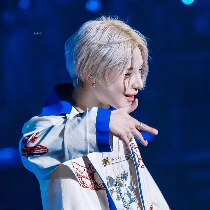 A moment captured by Taemin (SHINee)'s fan