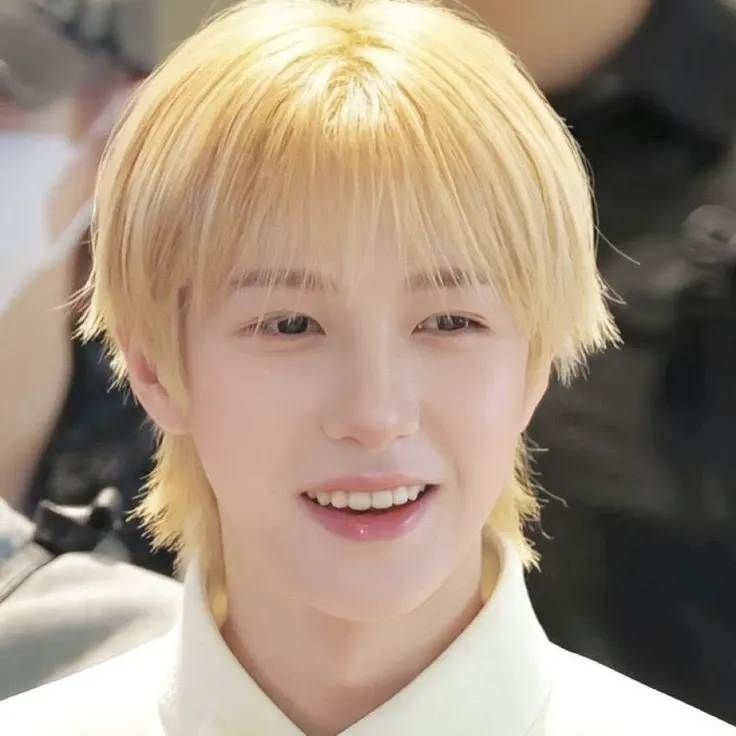 仁俊 (NCT DREAM)的最新照片
