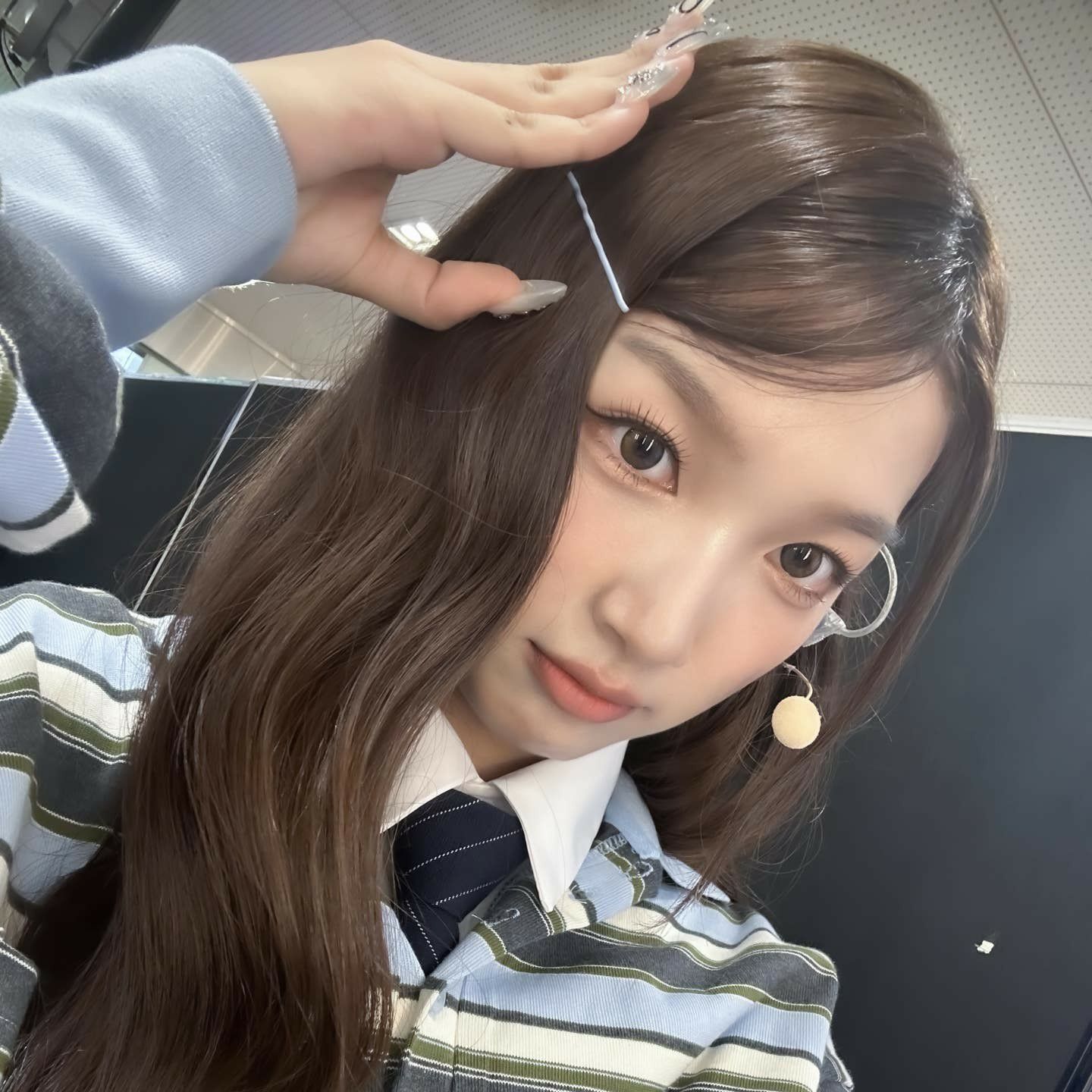 A moment captured by SECRET NUMBER's fan