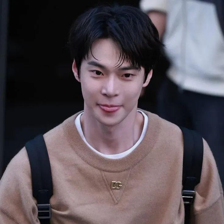 Behind-the-scenes cut of Doyoung (NCT 127)