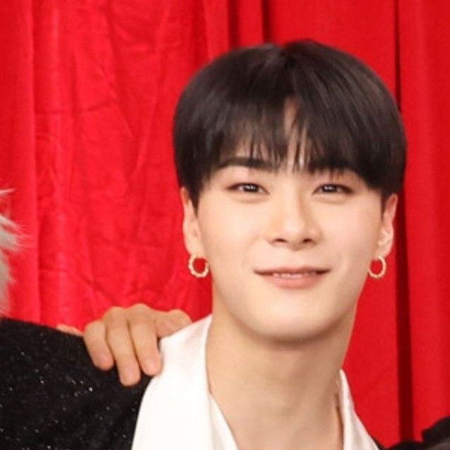 Latest photo of Moonbin (ASTRO)