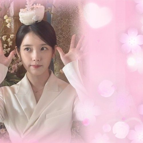 Foto aktivitas terbaru IU