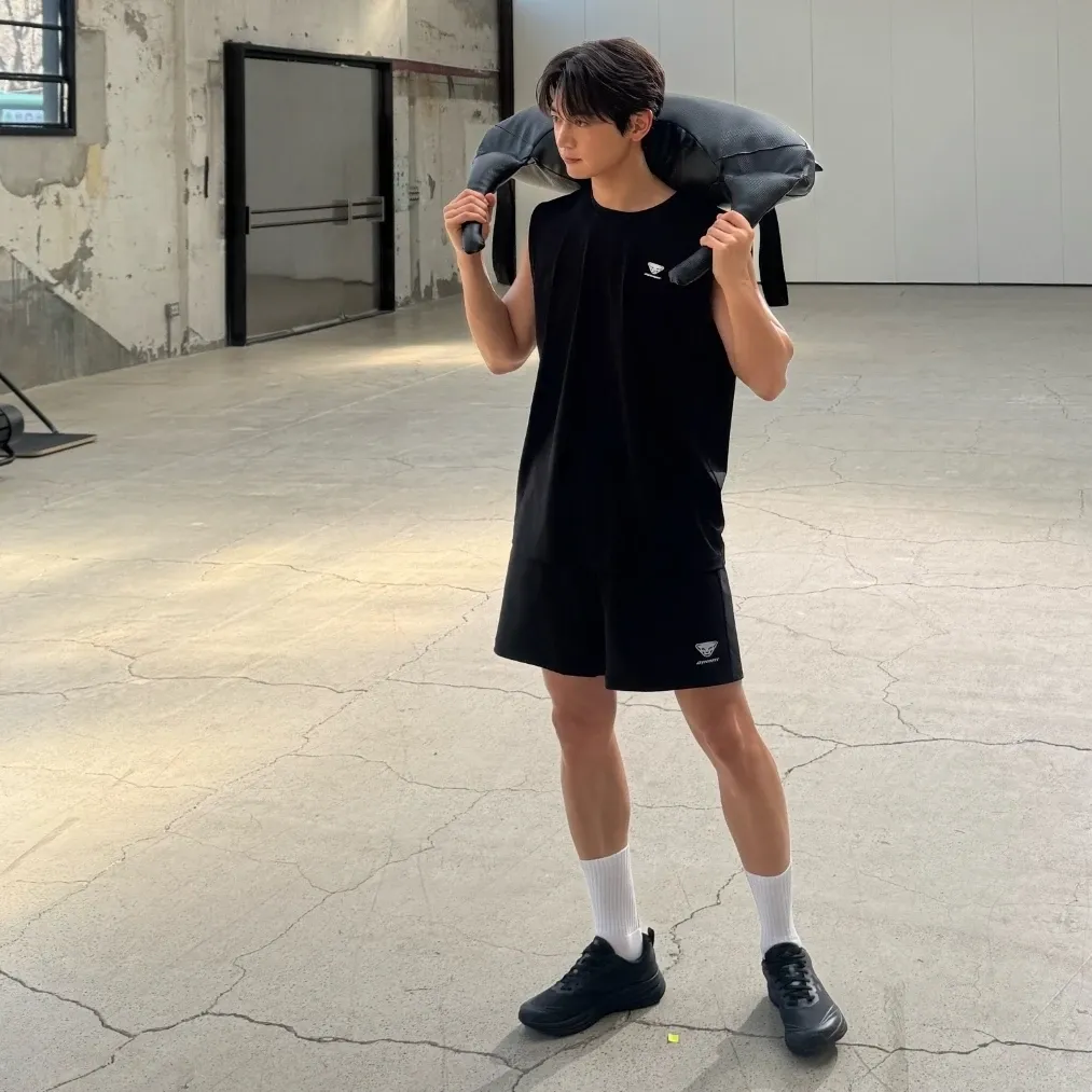 A moment captured by Minho (SHINee)'s fan