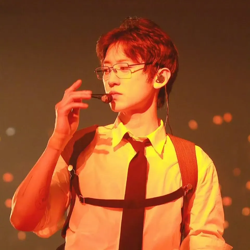 찬열 (EXO) 최근 활동샷