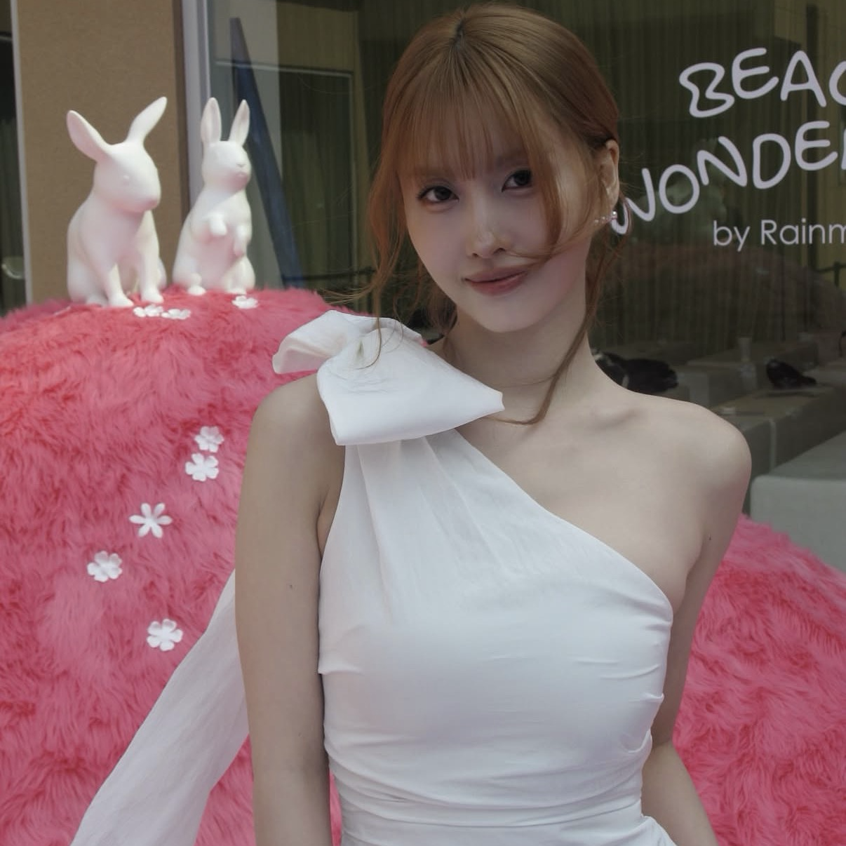 모모 (TWICE)의 비하인드 컷