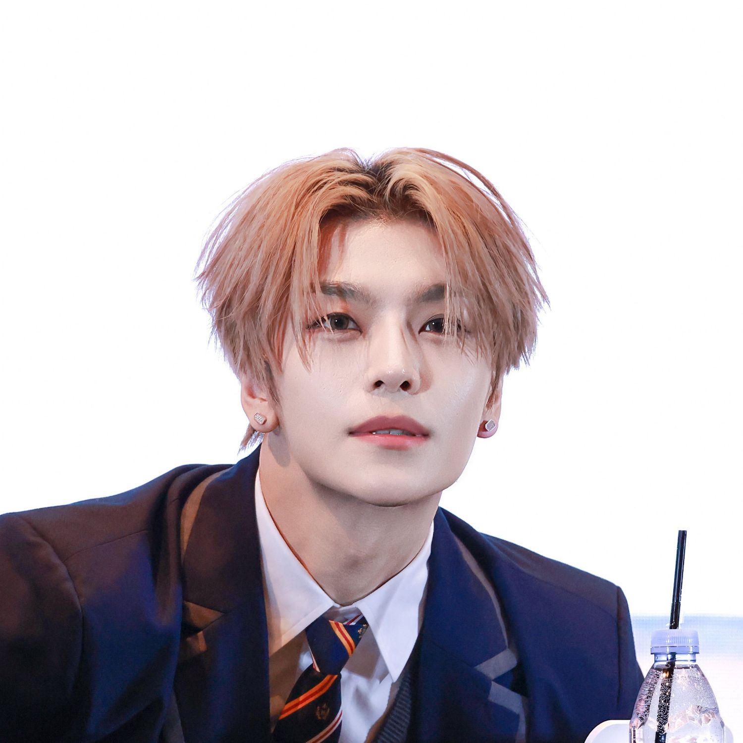 허씬롱 (알파드라이브원)의 비하인드 컷