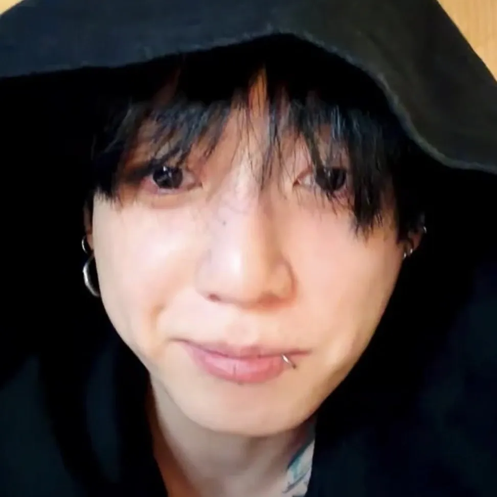 Foto terbaru Jungkook (BTS)