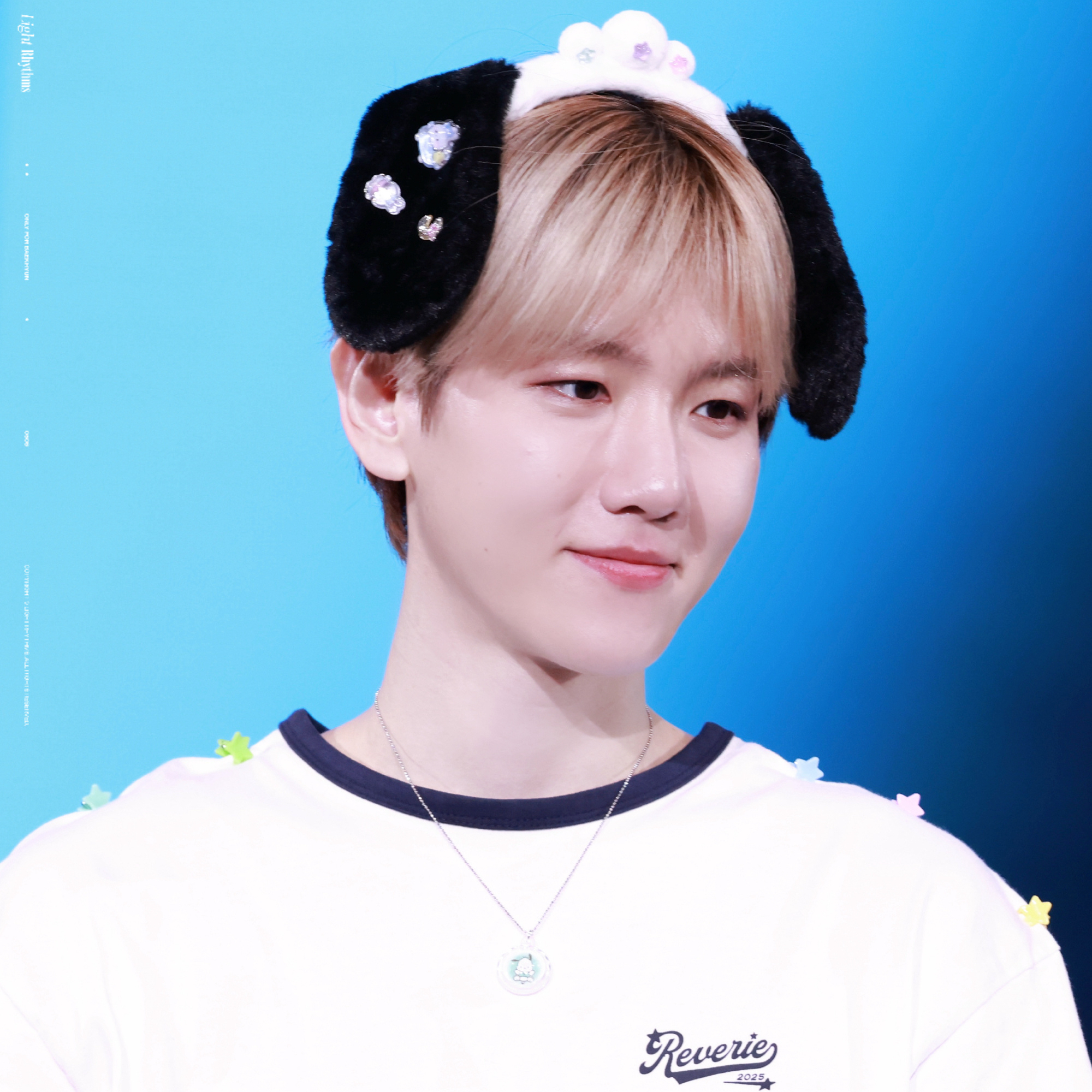 Foto aktivitas terbaru Baekhyun (EXO)