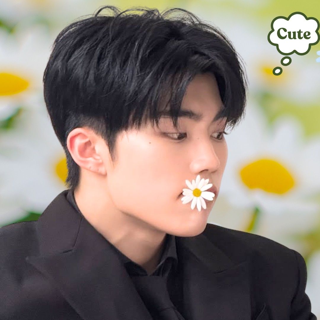 Latest photo of Park Gunwook (ZEROBASEONE)