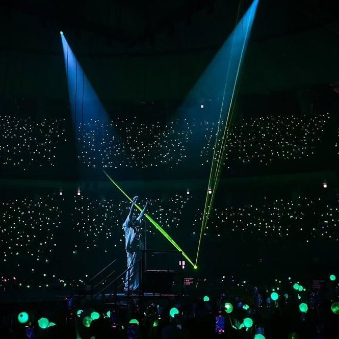 SUGA (BTS)の最近の活動写真