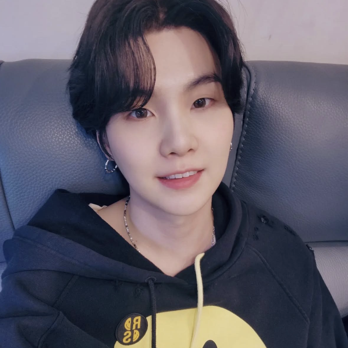 SUGA (BTS)の舞台裏ショット