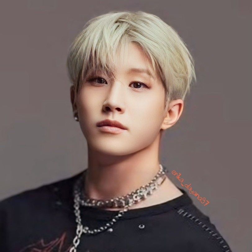 A moment captured by Jinjin (ASTRO)'s fan