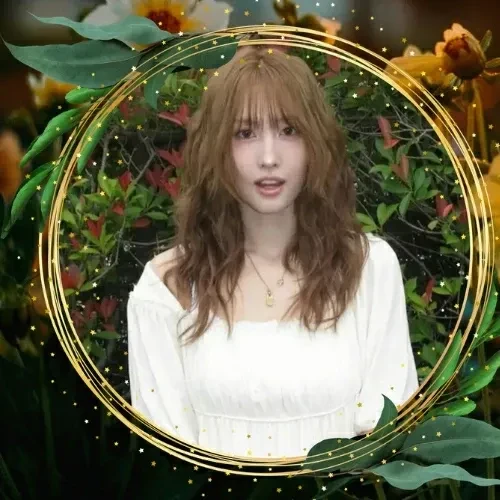 Foto perwakilan Momo (TWICE) yang penuh pesona