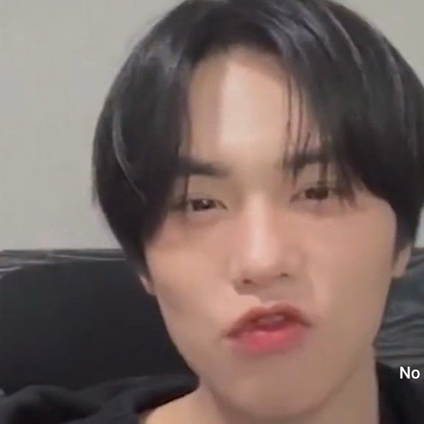 A moment captured by Rocky's fan