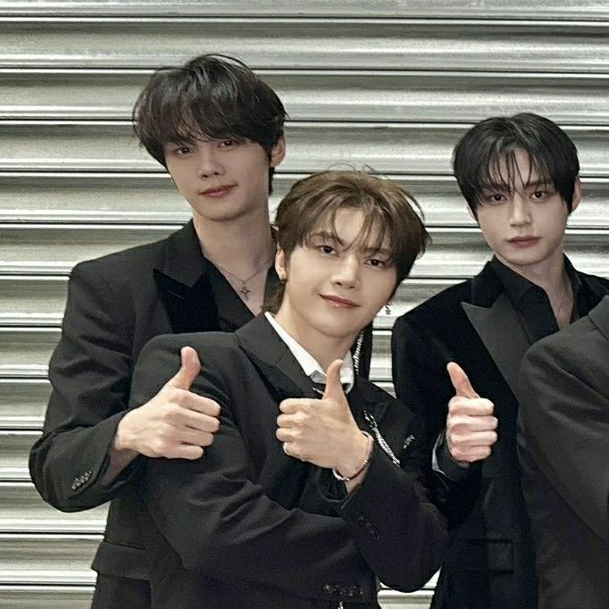 Recent activity shot of ZEROBASEONE