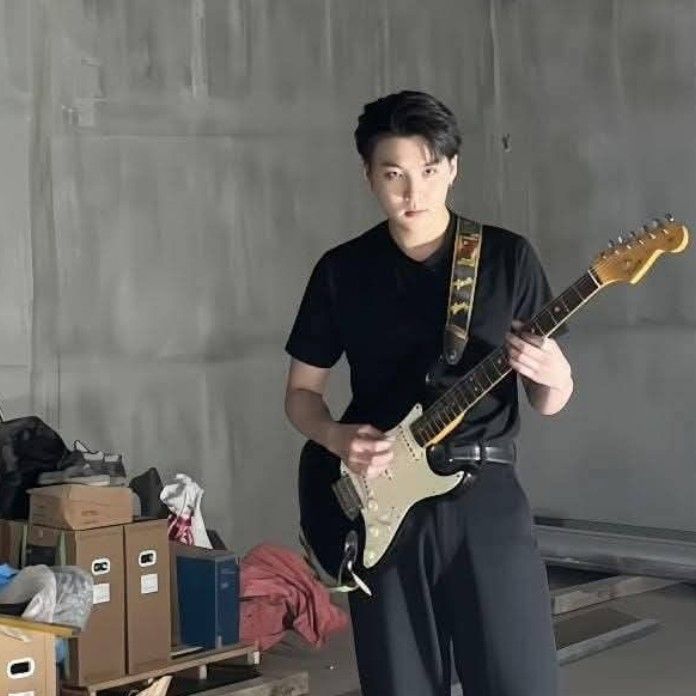 슈가 (방탄소년단) 최근 활동샷