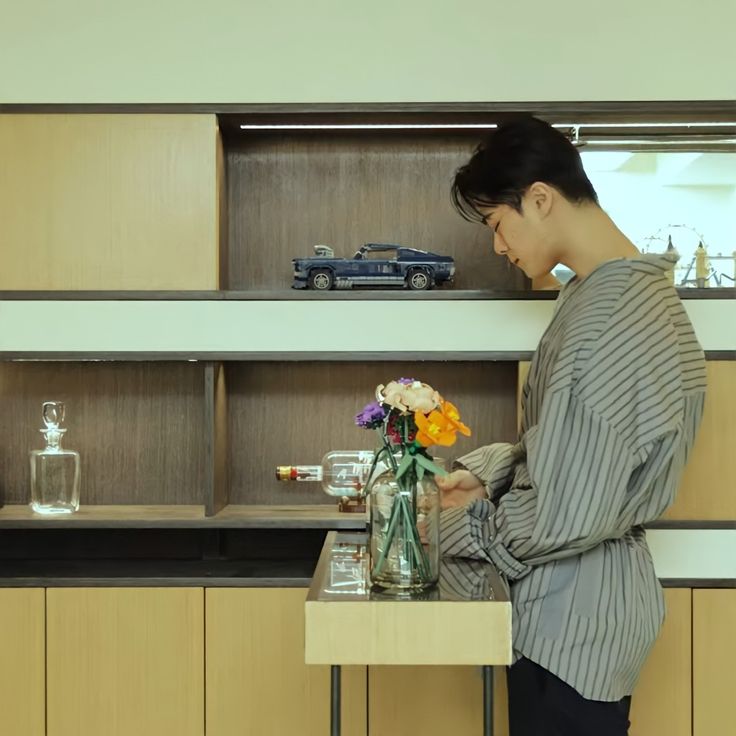 Behind-the-scenes cut of Moonbin (ASTRO)