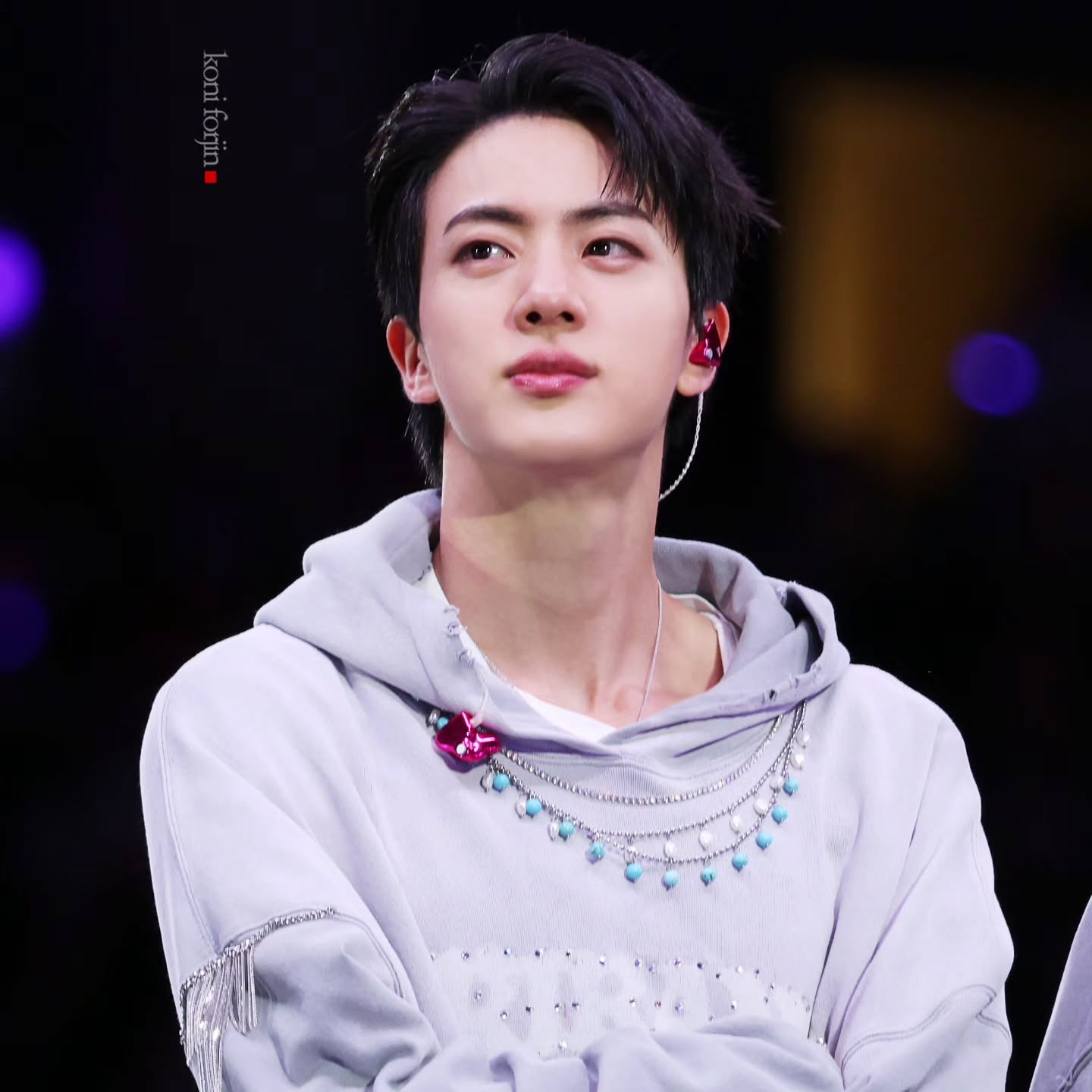 Potret di balik layar Jin (BTS)