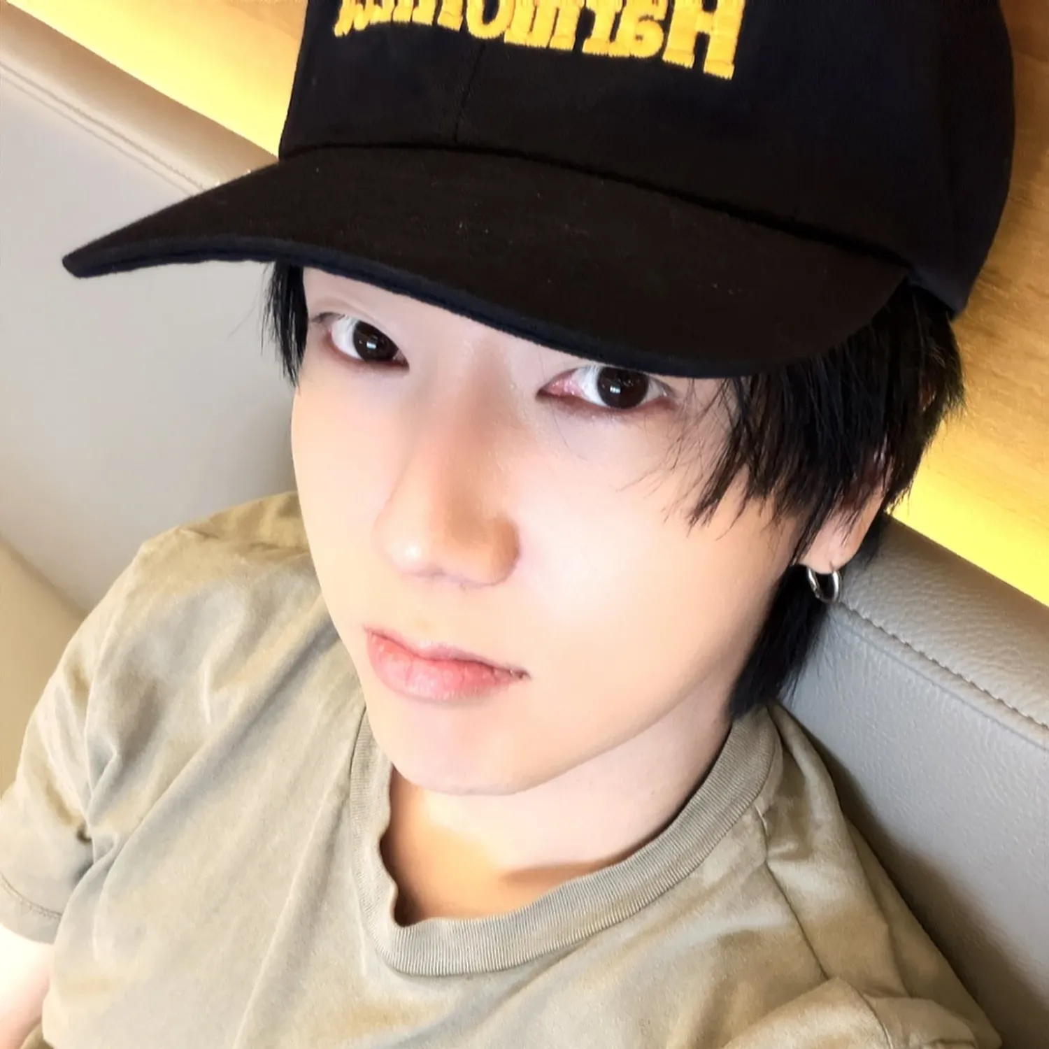 Behind-the-scenes cut of Yesung (Super Junior)