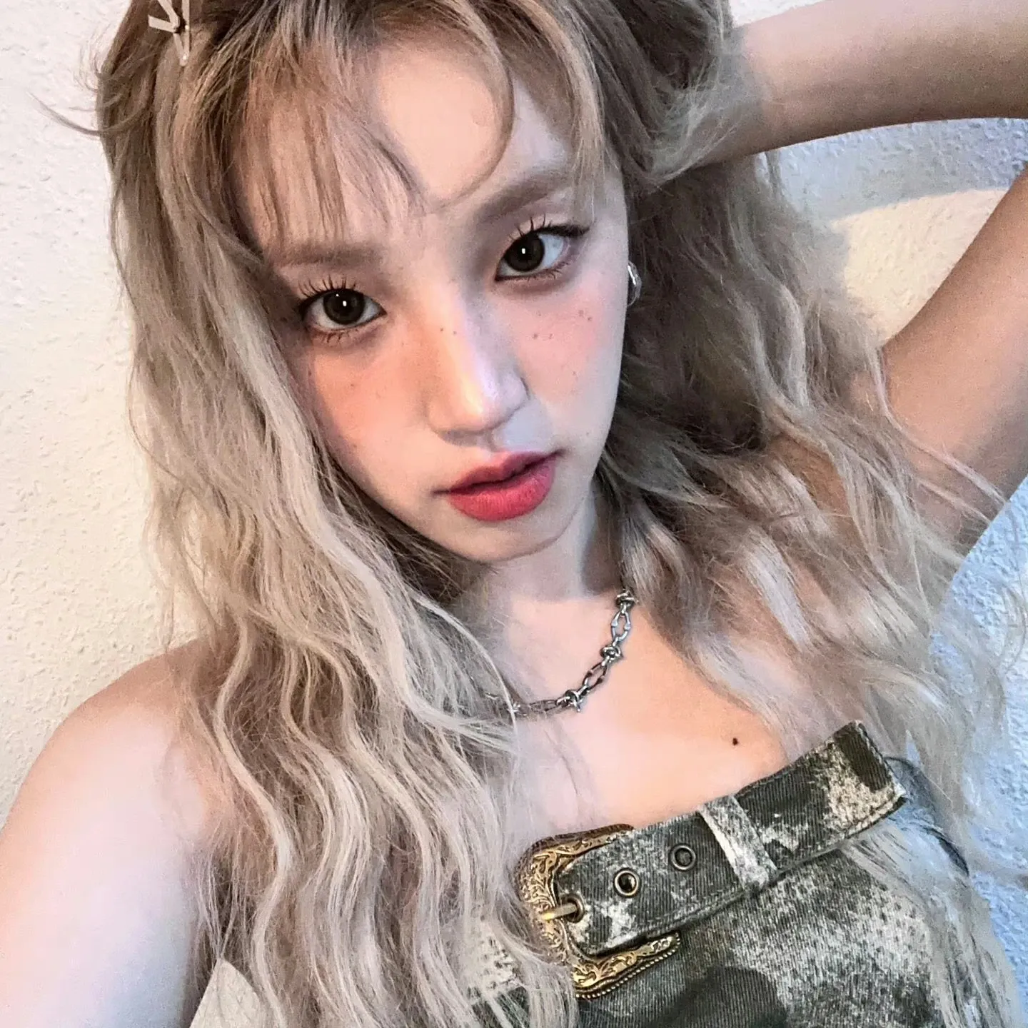 우기 (아이들)의 최신 사진