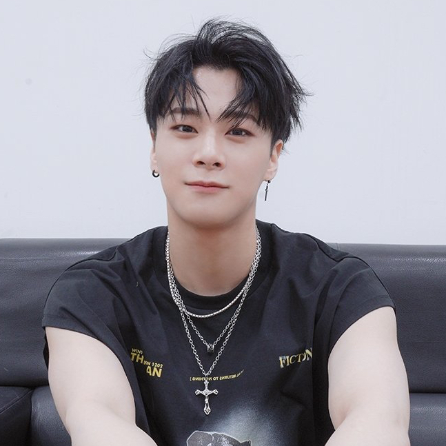 Latest photo of Moonbin (ASTRO)