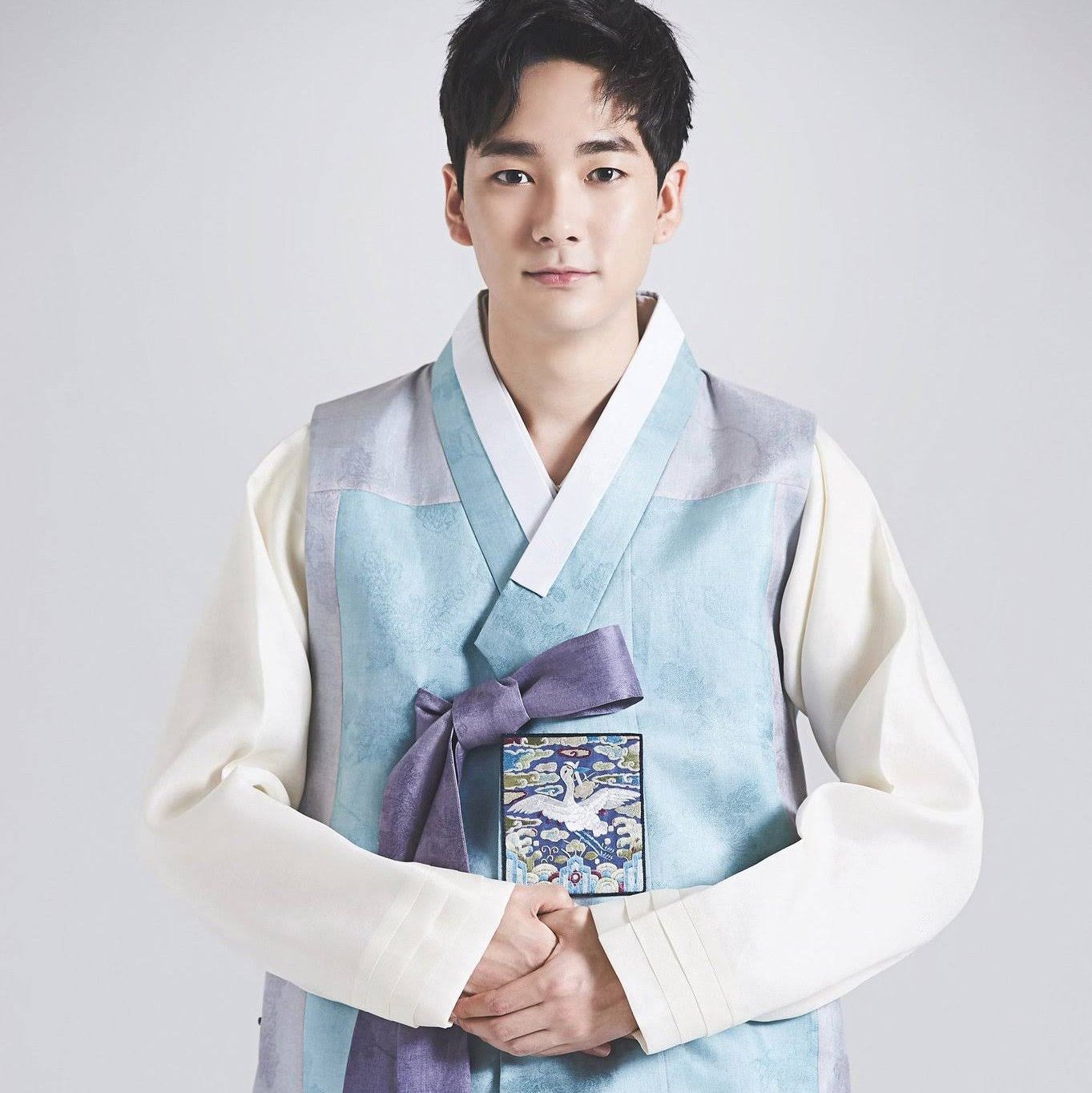 Recent activity shot of Aron