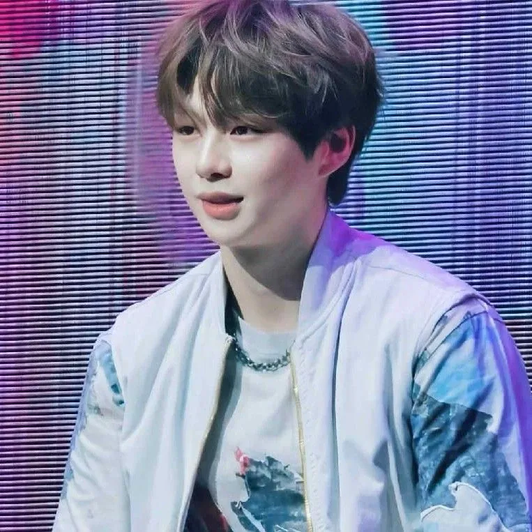 A moment captured by Kang Daniel's fan