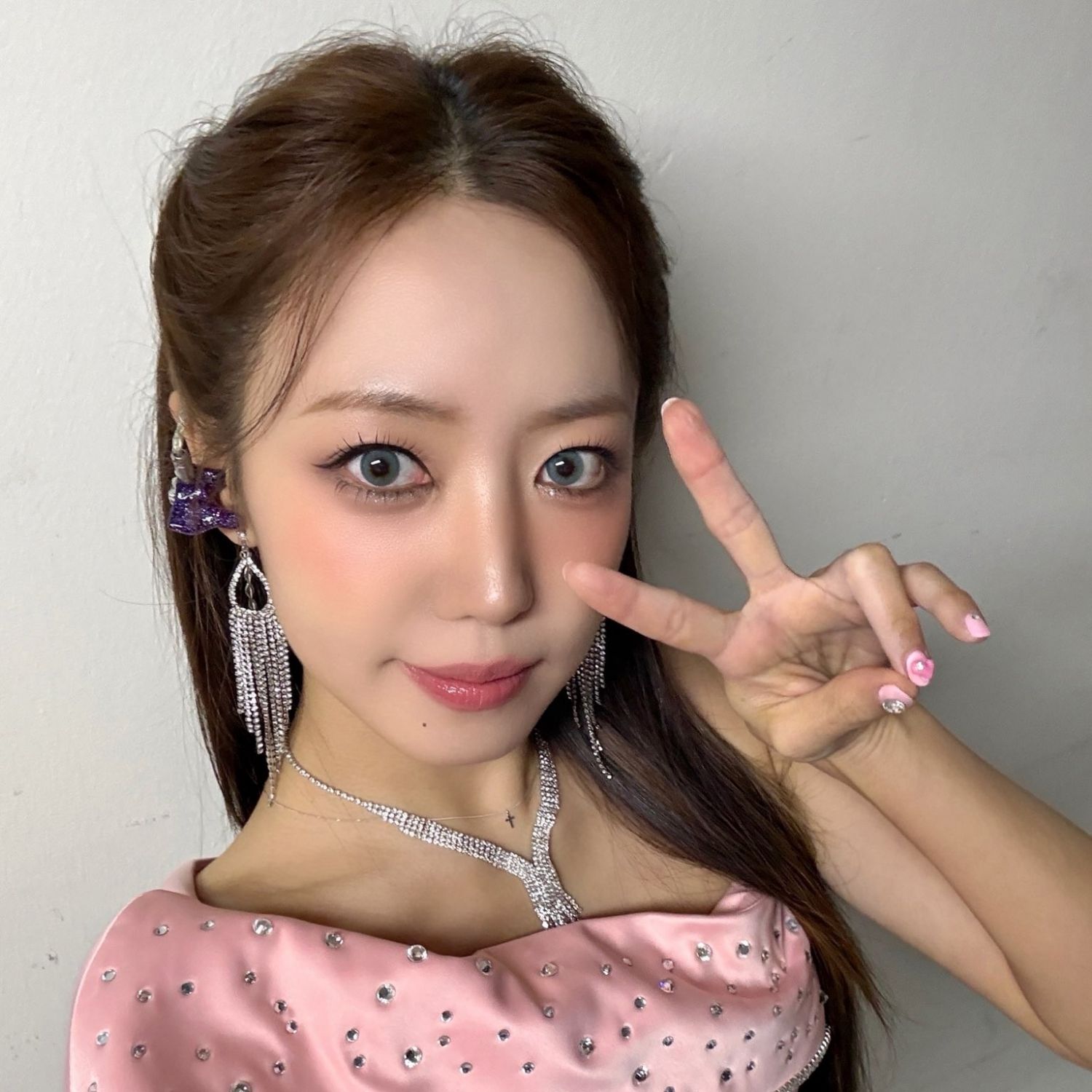 Foto terbaru Kim Namjoo (Apink)