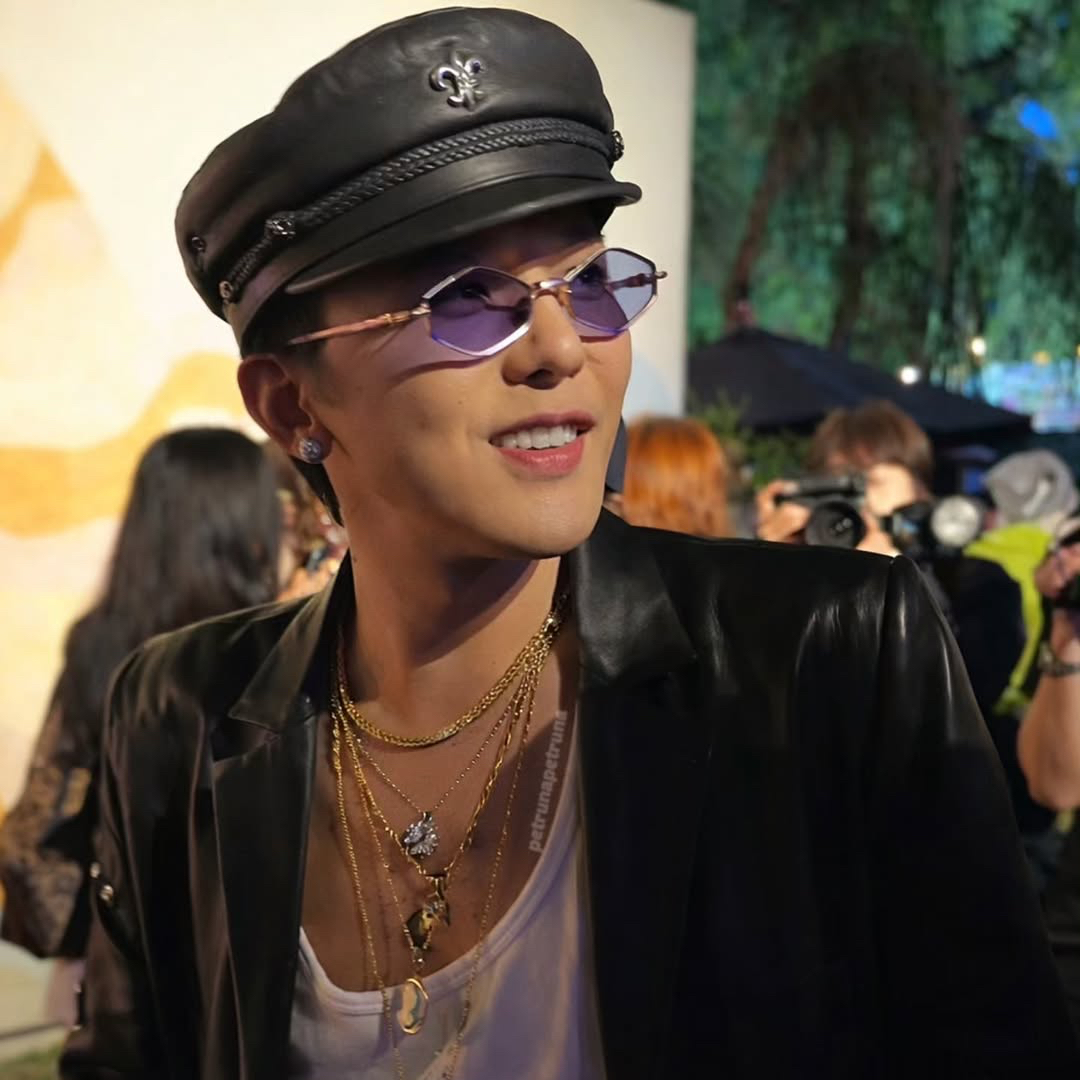 Momen yang diabadikan oleh penggemar G-DRAGON (BIGBANG)