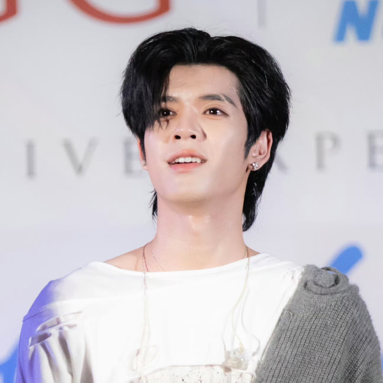 A moment captured by DORN (NexT1DE)'s fan