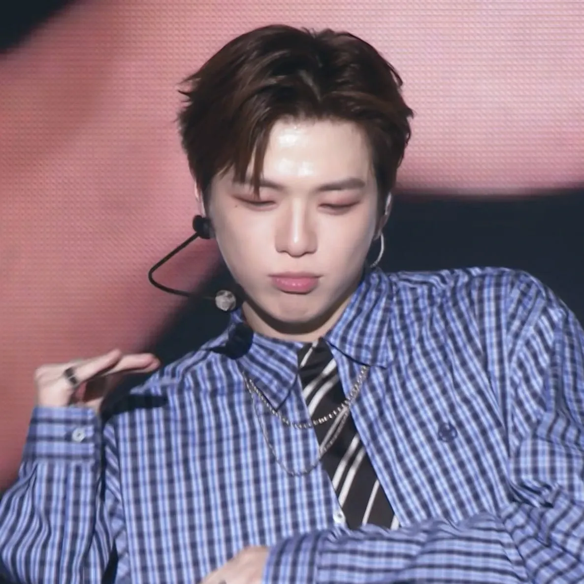 Foto aktivitas terbaru Kang Daniel