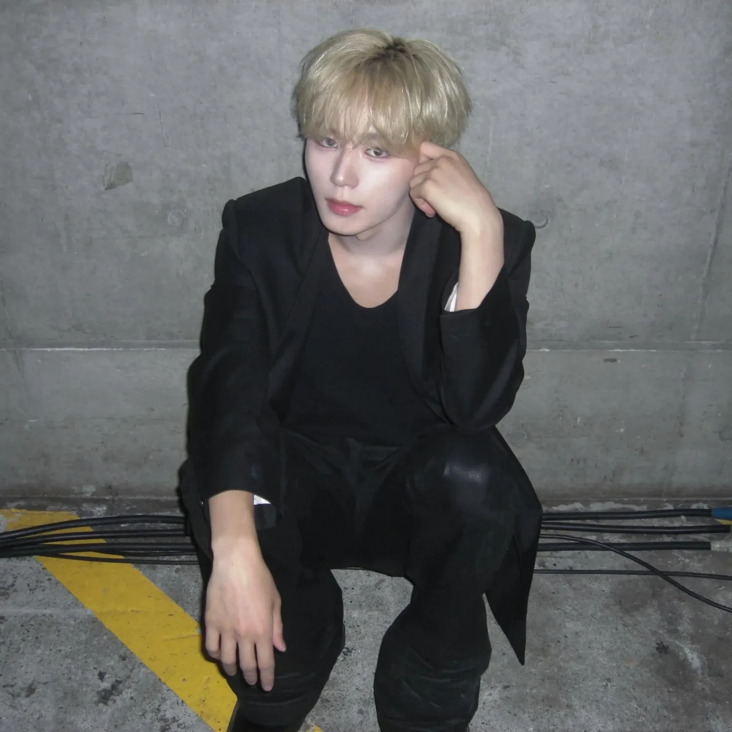 Behind-the-scenes cut of Kim Junseo (ALPHA DRIVE ONE)