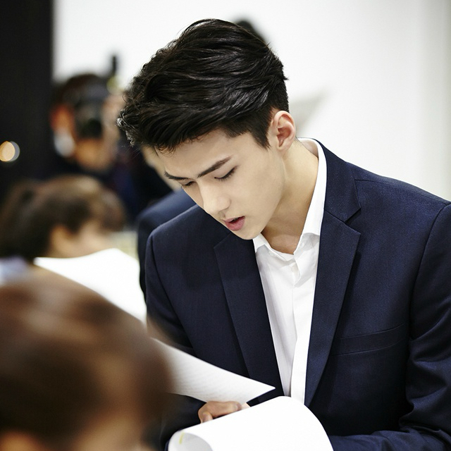 세훈 (EXO)의 최신 사진