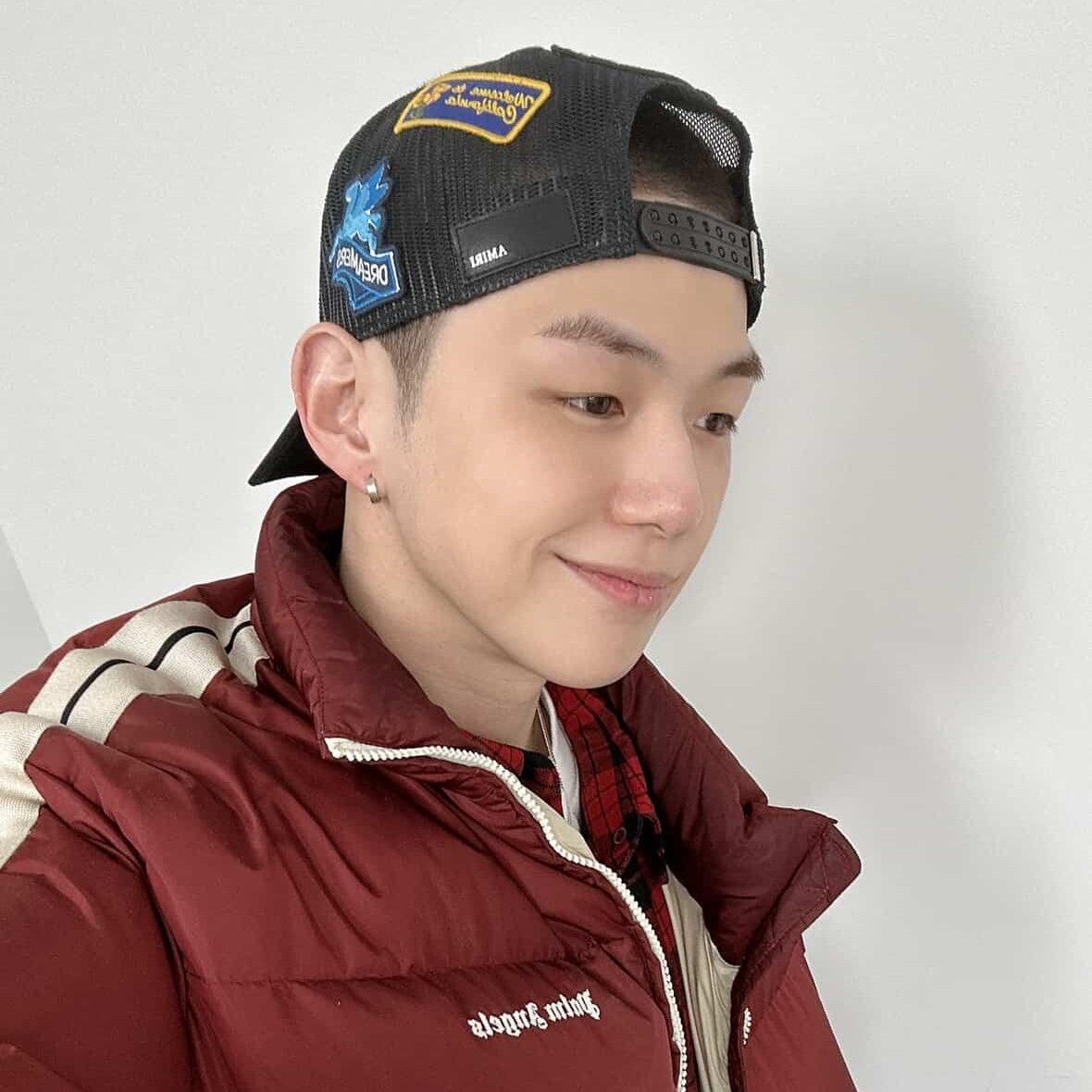 Behind-the-scenes cut of Kang Daniel