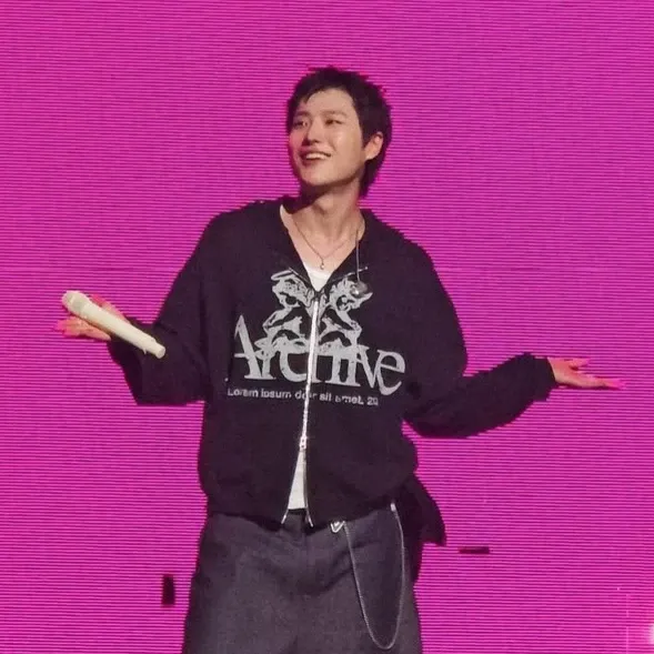 Recent activity shot of WOODZ