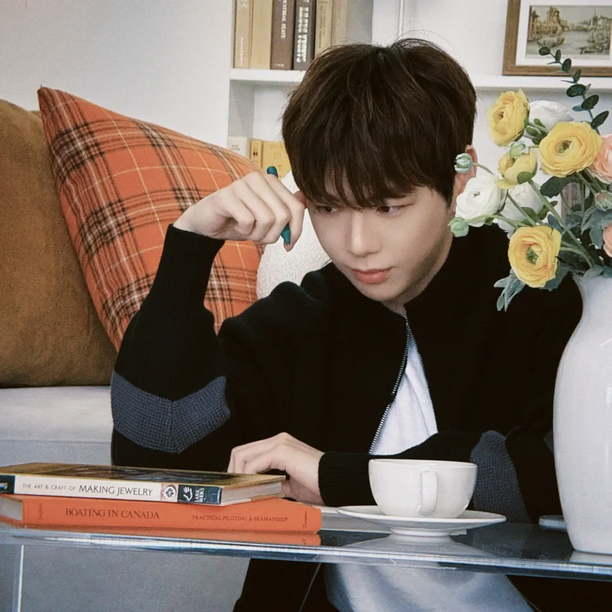 Potret di balik layar Kang Daniel
