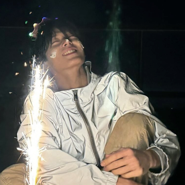 A moment captured by Juyeon (THE BOYZ)'s fan