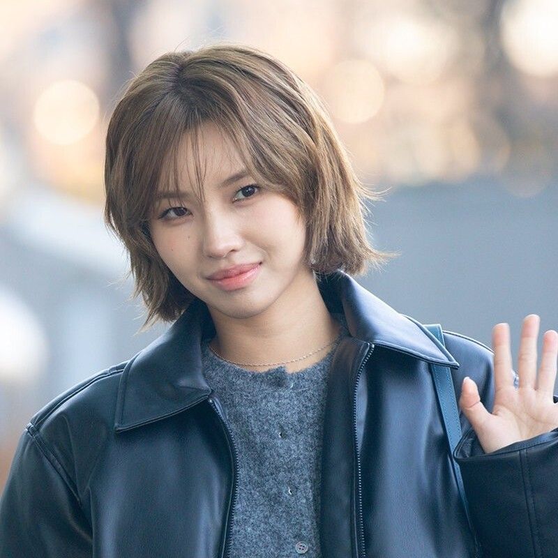 Latest photo of Soyeon (i-dle)