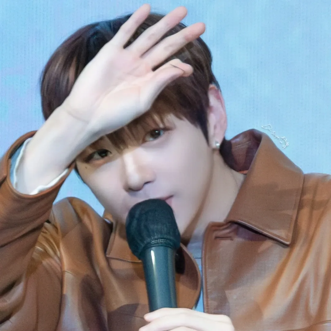 강다니엘의 비하인드 컷